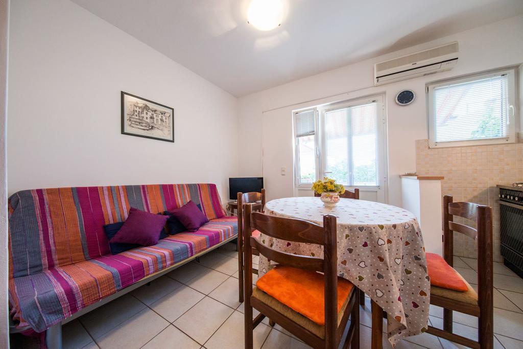 Apartmán Garden Komiza